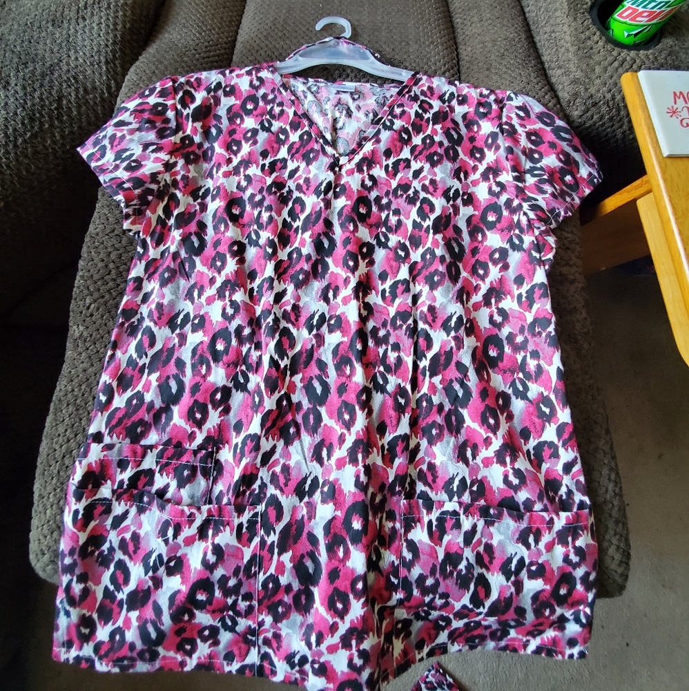 Bobbie Brooks Animal Print Scrub Top